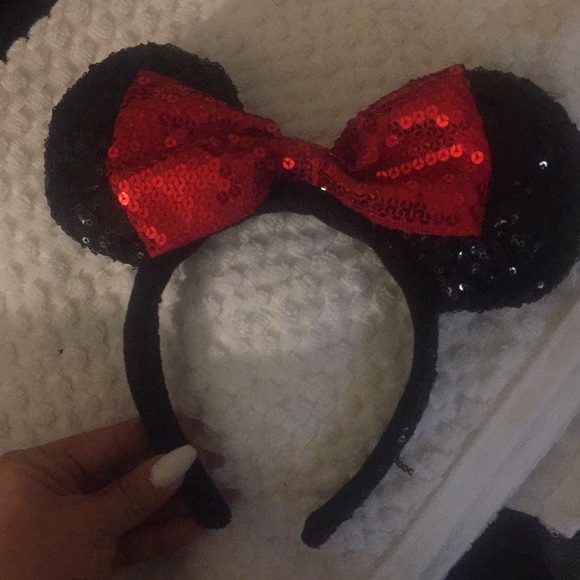Minnie mouse Disney ears sequence decore - Picture 4 of 5